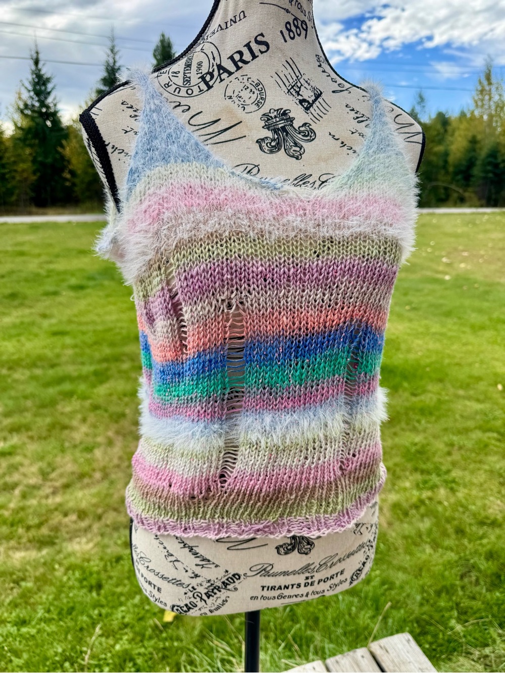 Hand Knit Noro Mixed Yarn Openwork Fuzzy Tank Top M/L OOAK
